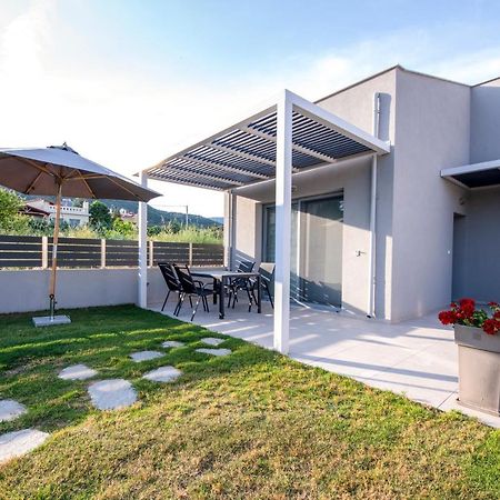 Ag Luxury Villas, Iraklitsa Nea Iraklitsa Eksteriør billede
